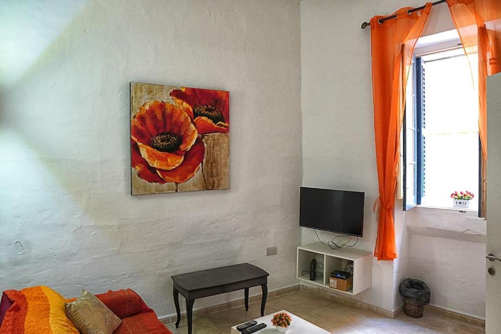 Charming Ground-floor Maisonette